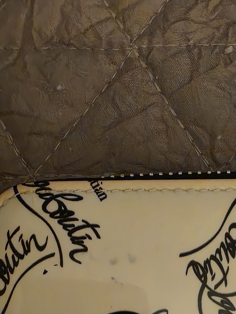 Christian Louboutin Cream Wallet with Black Script/ EUC - Picture 12 of 12